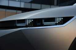 Photo 3for post Hyundai Unveils Its Electrification Strategy Led by IONIQ EV Models on the E-GMP Platform