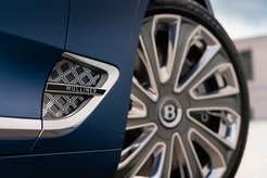 Photo 6for post Bentley Set to Unveil Mulliner Line for the 3rd-gen Continental GT Convertible in St Tropez as Part of its European Summer Tour