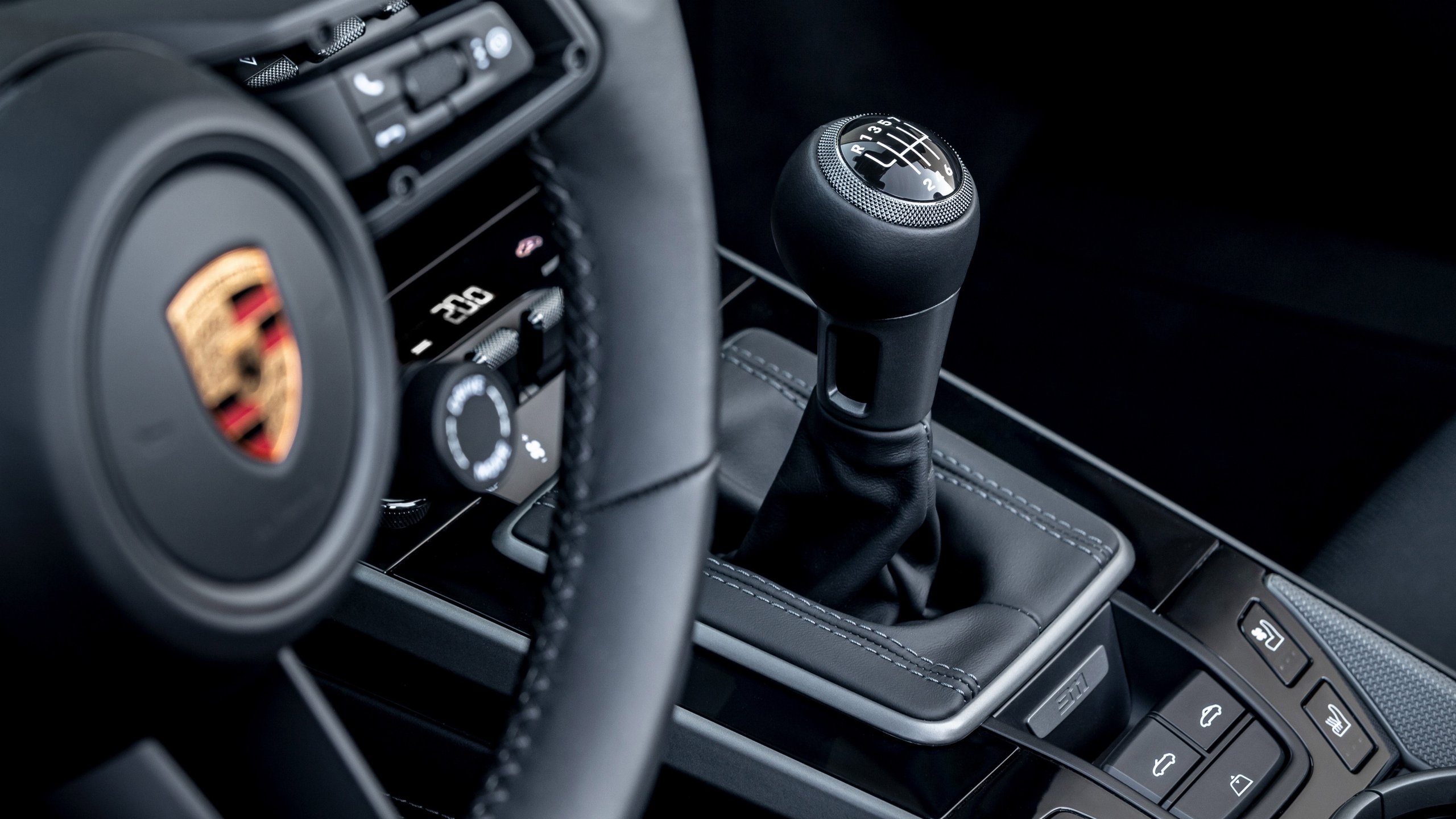 Post Banner for The Return of the Manual to the 992: Porsche Reintroduces the 7-Speed Manual Transmission to the 911 Carrera S and Carrera 4S