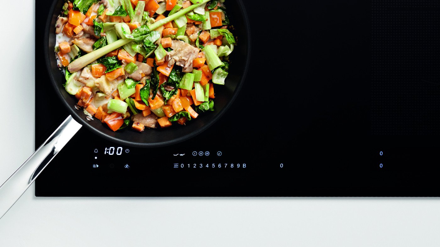 Post Banner for Miele Introduces CookAssist Smart Assistance System for KM 7000 Series Induction Hobs w/ TempControl Function
