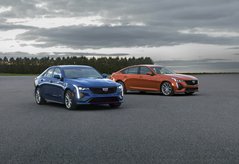 Photo 2for post Stick Shift Makes a Return to 2022 Cadillac CT4-V Blackwing and CT5-V Blackwing