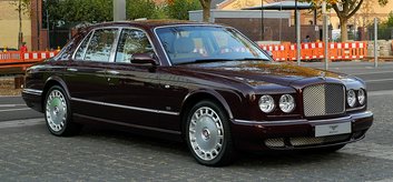 Photo 7for post Last of the Big Bentleys: Remembering the Long History of Large Bentley Sedans from the Blue Train Speed Six to Mulsanne