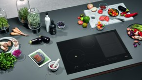 Photo 1for post Miele Introduces CookAssist Smart Assistance System for KM 7000 Series Induction Hobs w/ TempControl Function