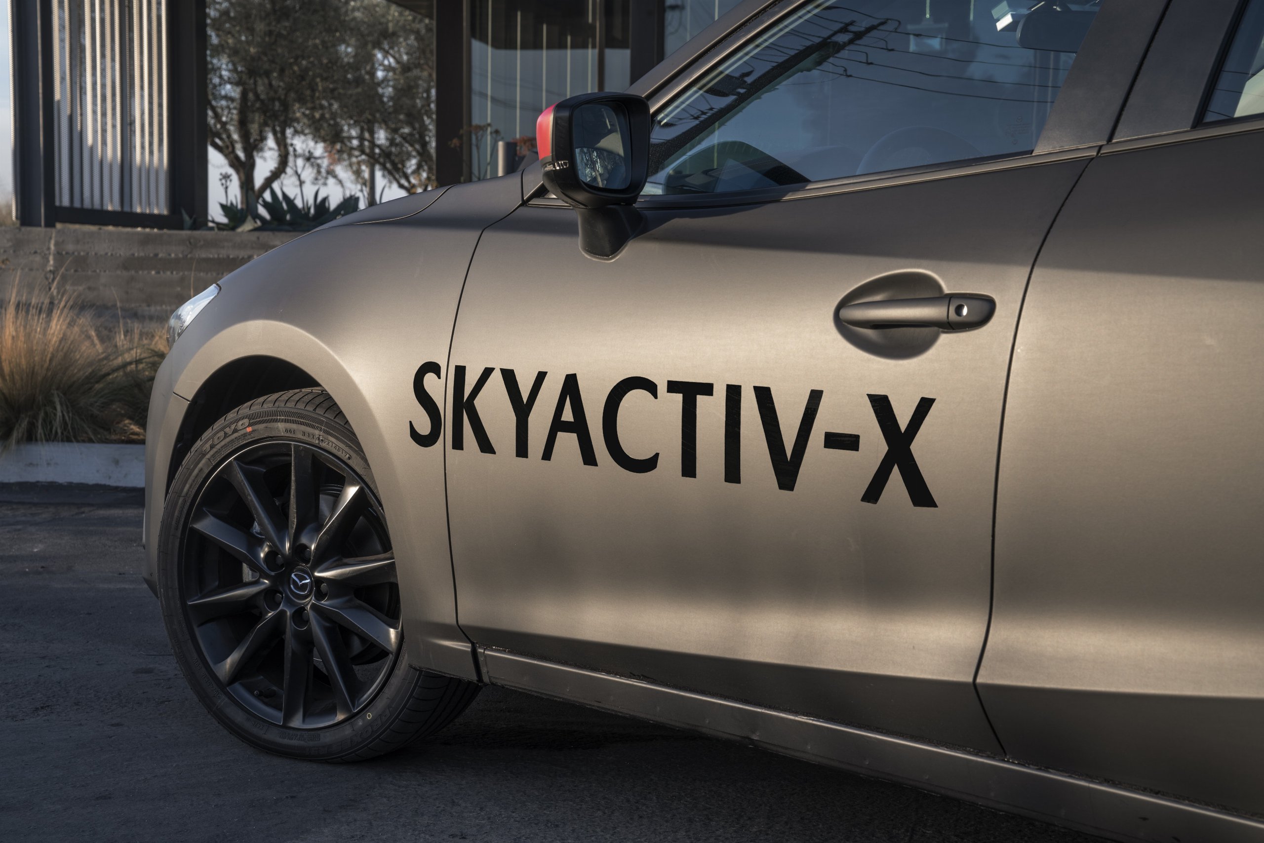 Post Banner for Understanding the World's First Compression-Ignition Gasoline Engine—Mazda Skyactiv-X: What Makes It Special? Why Do We Ca