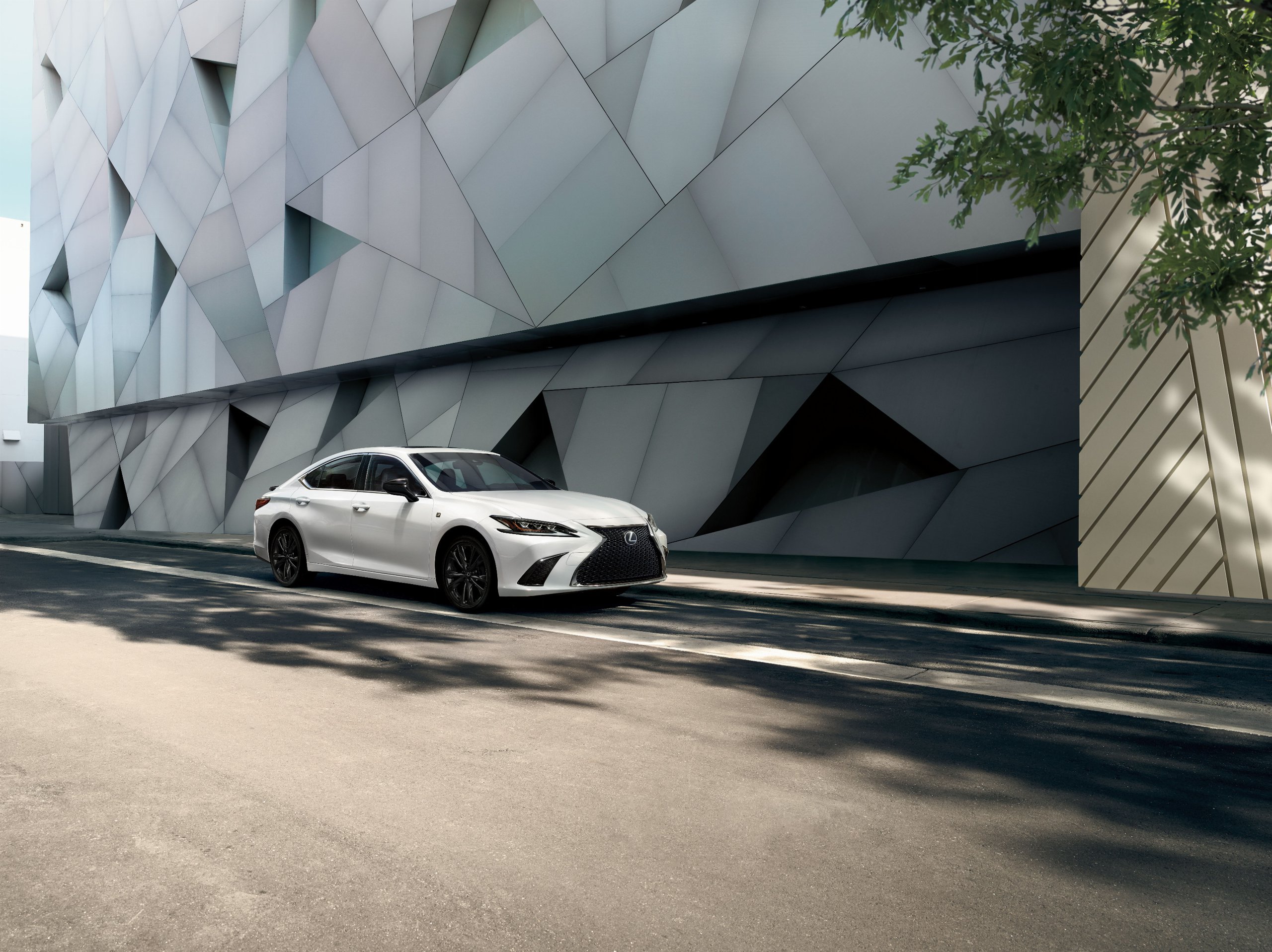 Post Banner for Lexus ES Welcomes Black Line Special Edition, More Powertrain Options, and Upgraded Standard Equipment for 2021