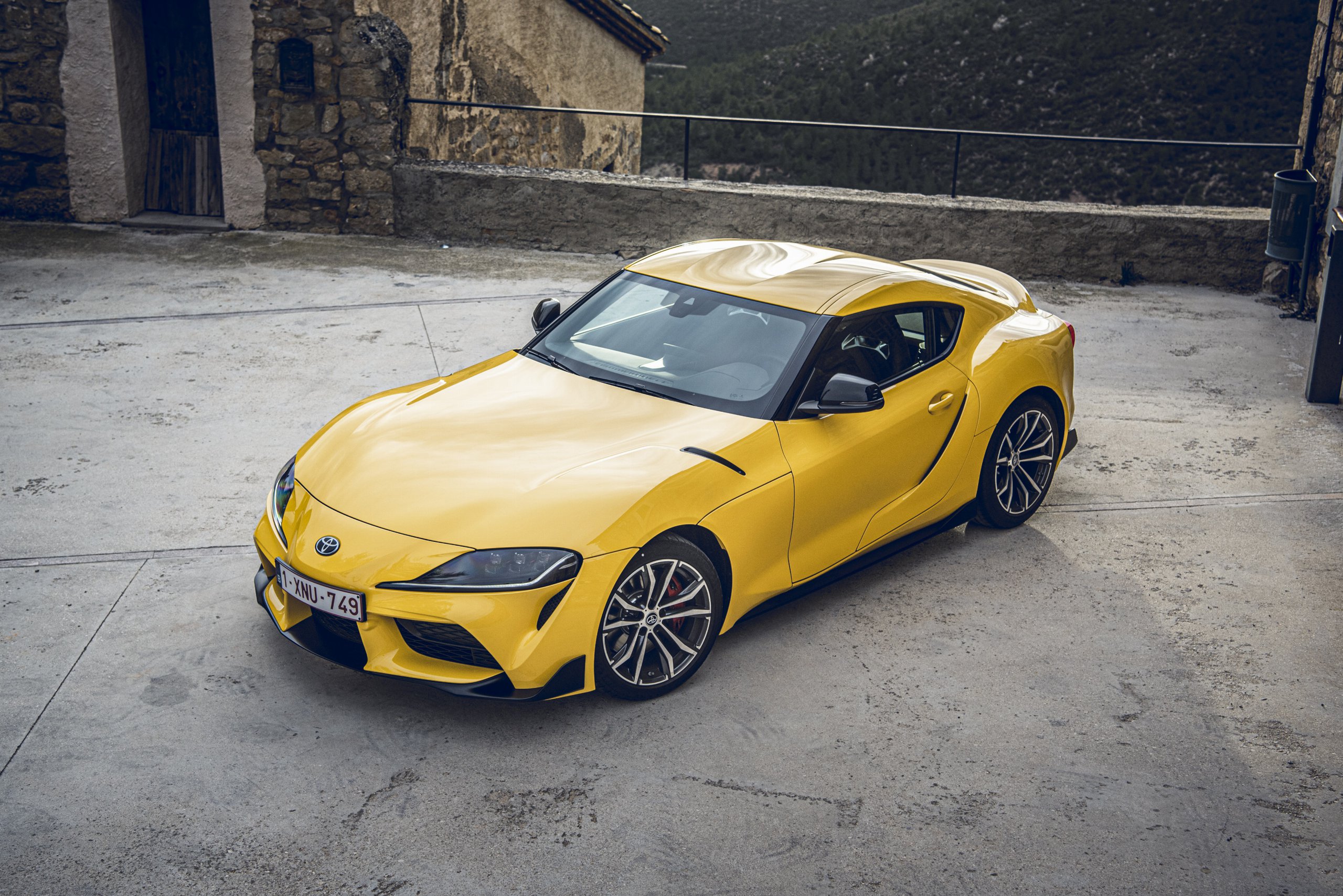 Post Banner for Toyota GR Supra Awards & Reviews Roundup mid-2020