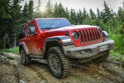 Photo 6for post Jeep Wrangler Continues to Be Recognized As One of the Best 4x4 Off-Road SUVs with Off-Road Awards and SEMA Awards