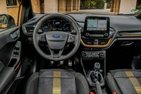 Photo 0of Ford Fiesta Active X Hatchback (2018-2021)