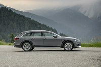 Thumbnail of product Audi A4 allroad B9 (8W) facelift Station Wagon (2019)