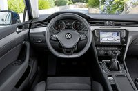 Photo 2of Volkswagen Passat B8 Sedan (2014-2019)