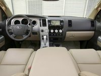 Photo 0of Toyota Tundra 2 CrewMax Pickup (2006-2019)