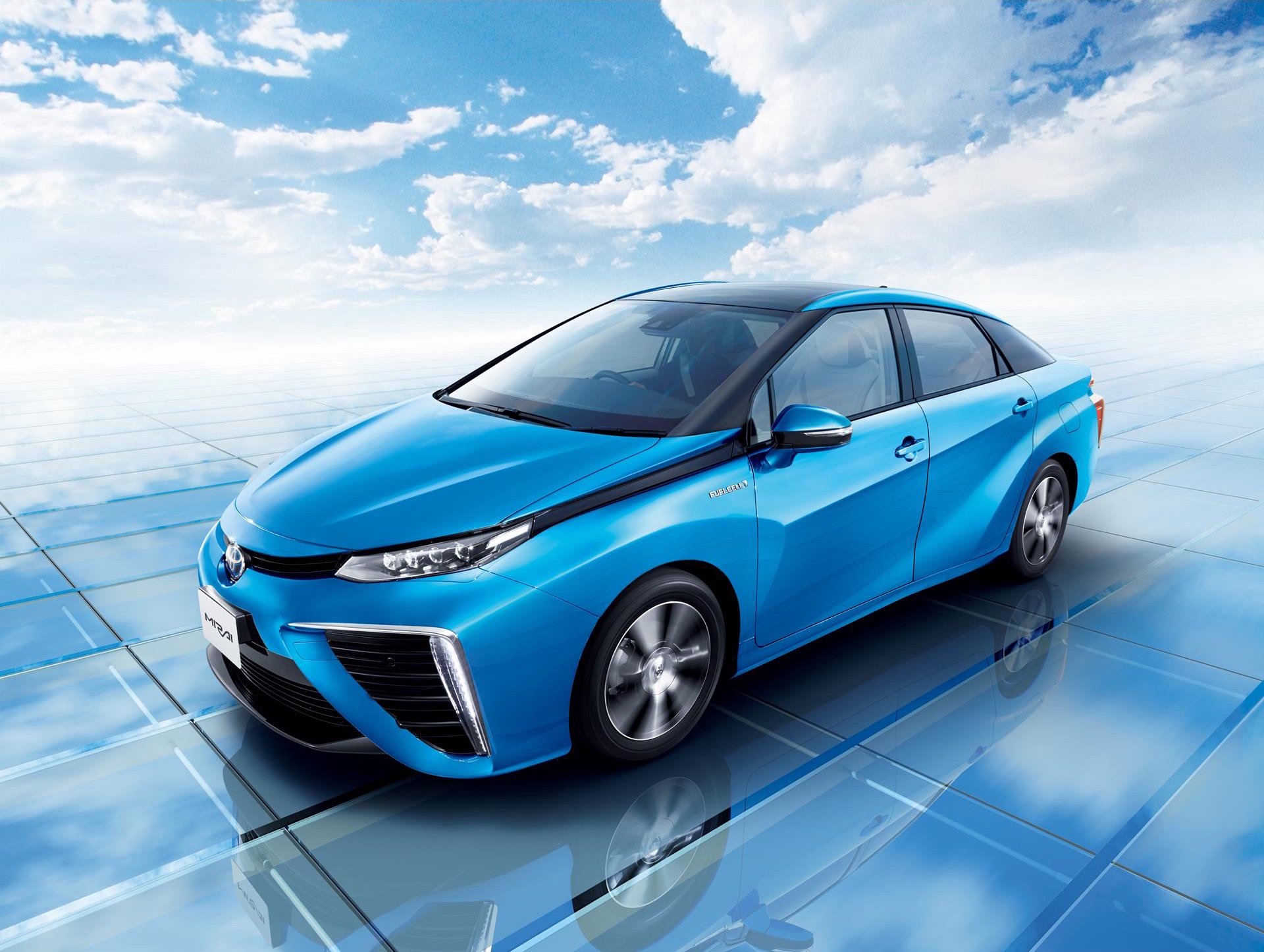 Toyota Mirai (JPD10) Sedan (2014-2020) | Specifications, Reviews, Price ...