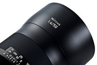 Photo 3of Zeiss Milvus 50mm F1.4 Full-Frame Lens (2015)