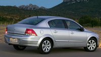 Photo 2of Opel Astra / Chevrolet Astra / Vauxhall Astra H (A04) Sedan (2004-2010)