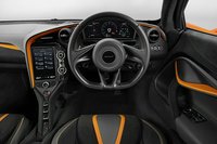 Photo 4of McLaren 720S Sports Car (2017)