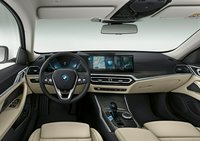 Photo 0of BMW i4 Compact Executive Electric Sedan