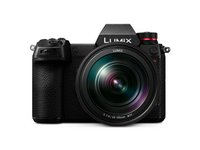 Photo 3of Panasonic Lumix DC-S1R Full-Frame Camera (2019)