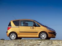 Thumbnail of product Peugeot 1007 Minivan (2005-2009)