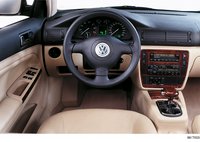 Photo 0of Volkswagen Passat B5.5 Sedan (2000-2005)
