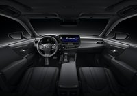 Photo 6of Lexus ES 7 (XZ10) facelift Sedan (2021)