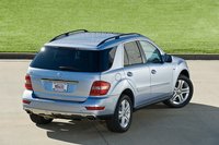 Photo 1of Mercedes-Benz ML-Class W164 facelift Crossover (2008-2011)