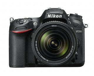 Nikon D7200 APS-C DSLR Camera (2015)