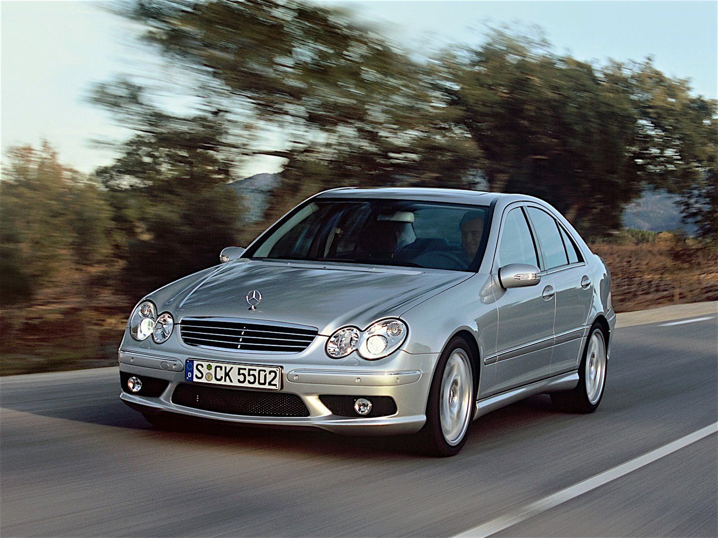 Mercedes-Benz C-class W203 facelift Sedan (2004-2007) | Specifications ...