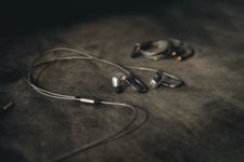 Photo 1of Sennheiser IE 900 In-Ear Headphones
