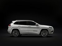 Jeep Cherokee 5 (KL) Crossover (2013)