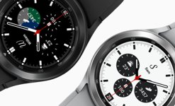 Photo 1of Samsung Galaxy Watch4 Classic Smartwatch (2021)
