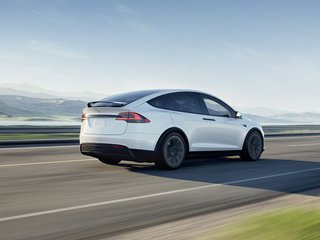 Tesla Model X facelift Crossover (2021)
