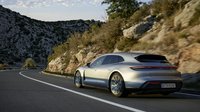 Photo 2of Porsche Taycan Sport Turismo Station Wagon (2022)