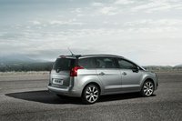 Photo 2of Peugeot 5008 (T87) facelift Minivan (2013-2017)