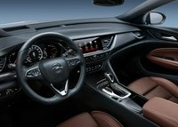 Photo 2of Opel Insignia B / Vauxhall Insignia / Buick Regal / Holden Commodore Country Tourer (Z18) Station Wagon (2017-2020)