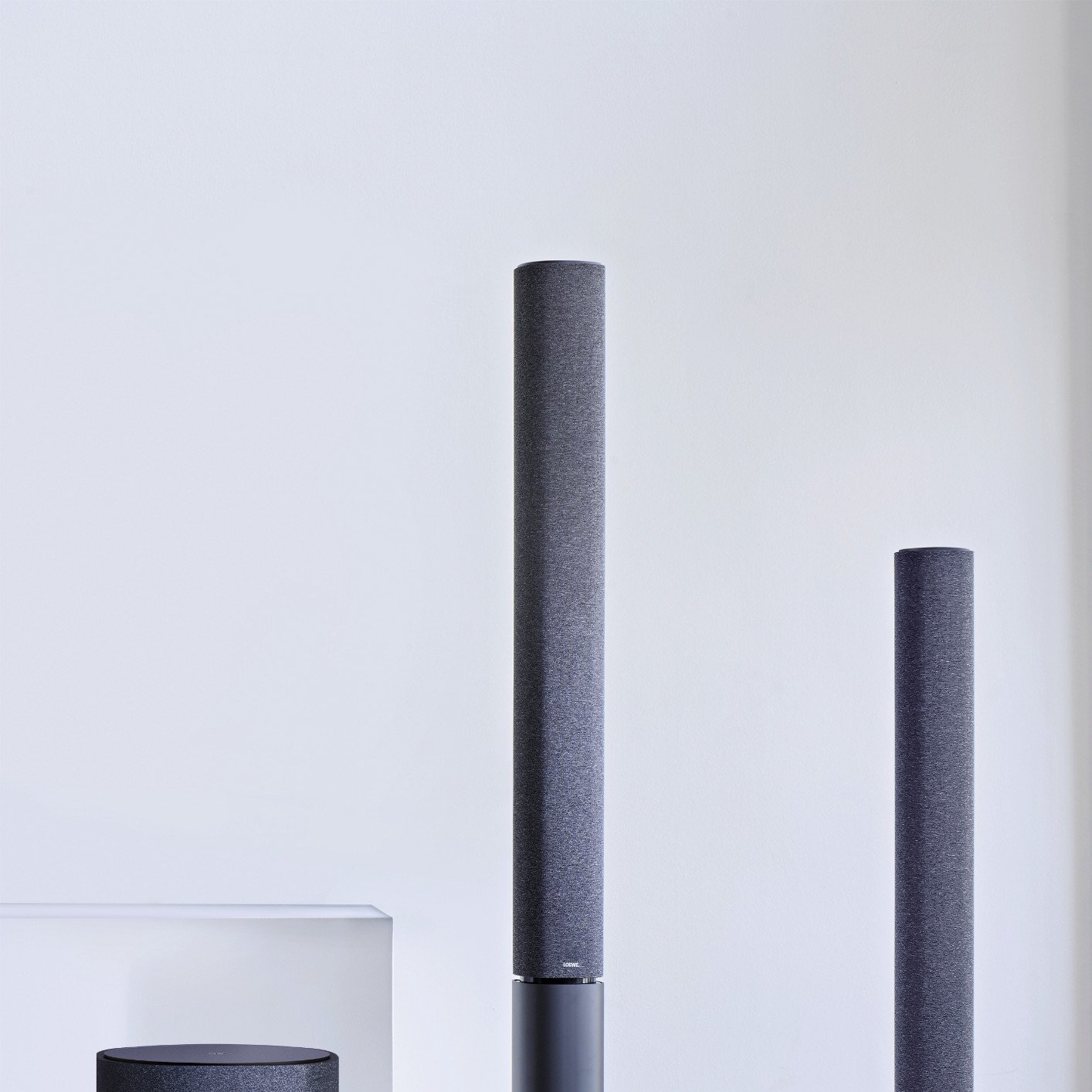 Loewe Klang 5 Wireless Floorstanding Loudspeakers w/ Wireless Subwoofer Specifications
