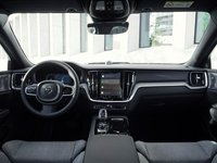 Photo 0of Volvo S60 III Sedan (2018-2020)