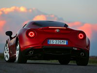 Photo 6of Alfa Romeo 4C Sports Car (2013-2019)