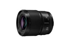 Photo 3of Panasonic Lumix S 50mm F1.8 Full-Frame Lens (2021)