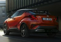Photo 1of Toyota C-HR facelift Crossover (2020)