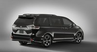 Photo 0of Toyota Sienna 3 (XL30) facelift Minivan (2018-2020)