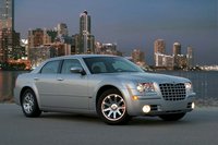 Thumbnail of product Chrysler 300 (LX) / 300C / Lancia Thema Sedan (2004-2010)