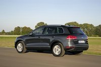 Photo 4of Volkswagen Touareg 2 (7P) facelift Crossover (2014-2018)