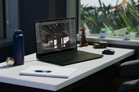 Photo 1of Razer Blade Pro 17 Gaming Laptop (Early 2020)