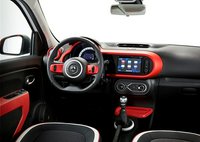 Photo 0of Renault Twingo III