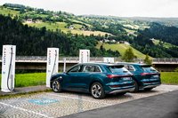 Photo 1of Audi e-tron (GE) Crossover (2018)