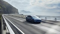 Photo 0of Tesla Model X Crossover (2015-2021)