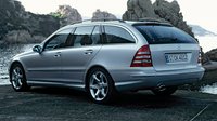 Photo 0of Mercedes-Benz C-Class Estate S203 facelift Station Wagon (2004-2007)