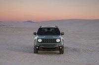 Photo 2of Jeep Renegade Crossover (2014-2018)