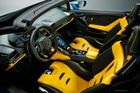 Photo 7of Lamborghini Huracán EVO Rear-Wheel Drive Spyder Sports Car